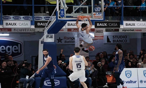 La Valtur Brindisi mette a terra il poker e vince contro una concentrata  Bologna .Punteggio 73-69 