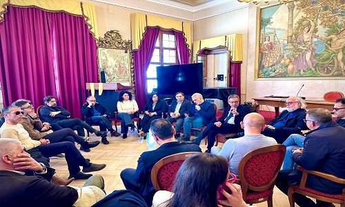 Incontro tra i rappresentanti dei comuni della Provincia 