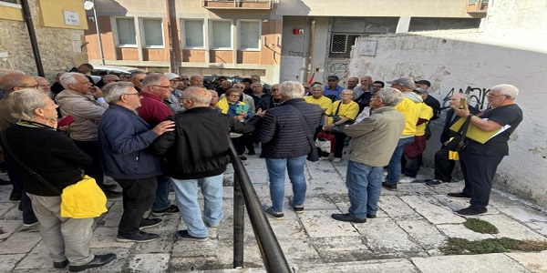Manifestazione contro i tributi Arneo 