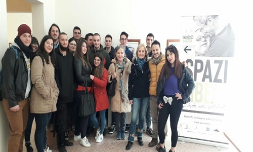 Una classe quinta dell' Istituto Alberghiero "Sandro Pertini" di Brindisi ha visitato la mostra "Spaziliberi" 