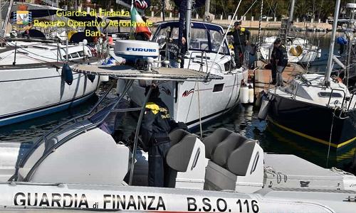 Iva evasa e documenti falsi: sequestrate tre barche a vela a società con sede in Croazia