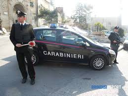 San Pancrazio Salentino: trovato con un grosso coltello in auto, denunciato.