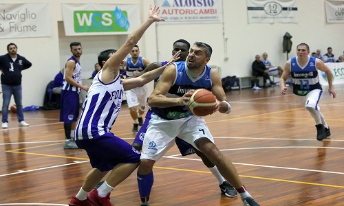 Basket:La Dinamo perde contro il Trani 
