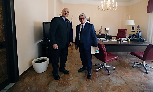 Il candidato Sindaco avv. Roberto Cavalera ha incontrato stamane il Commissario prefettizio del Comune di Brinmdisi, dott. Santi Giuffrè.