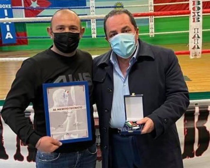 Boxe Iaia Brindisi, il Maestro Carmine Iaia premiato con la "Palma di Bronzo per il Merito Tecnico" dalla Federazione Pugilistica Italiana