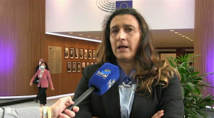 Rosa D'Amato, eurodeputata pugliese dei Greens, su PNR italiano, Ilva e futuro ambientale italiano