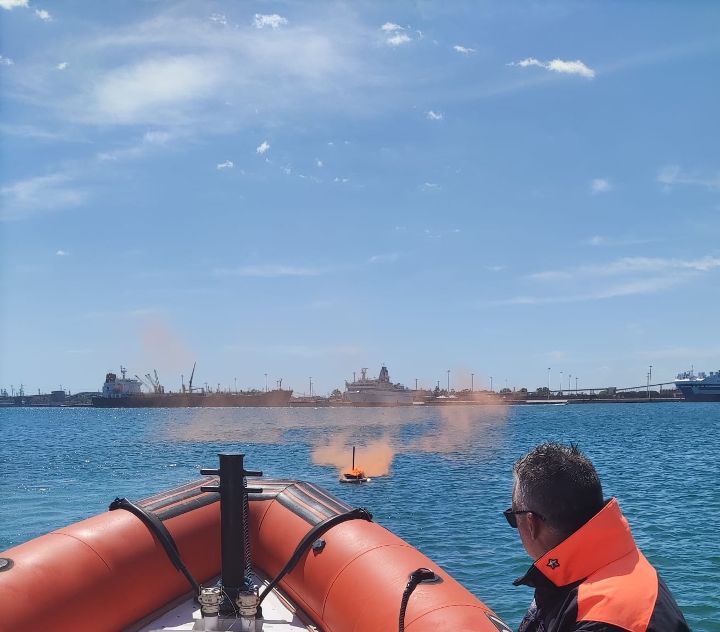Brindisi, Esercitazione in mare: simulato soccorso aeromarittimo