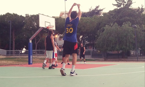 Brindisi, «La Bella Stagione»: «Blacktop 3vs3», basket e musica come nei playground americani