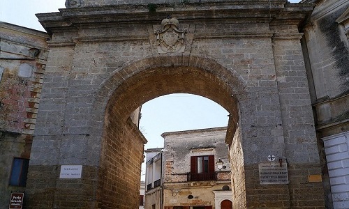 Mesagne :chiusura sperimentale centro storico 