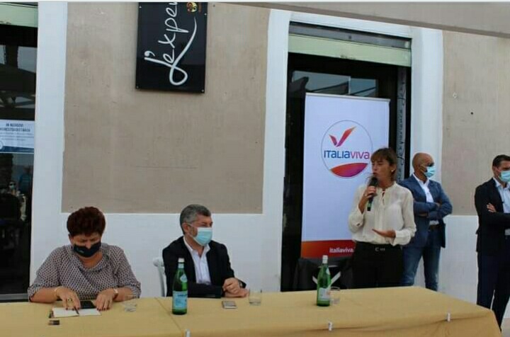 Brindisi: Chiusura di campagna elettorale per Ivan Scalfarotto con il ministro Bellanova e Maria Elena Boschi