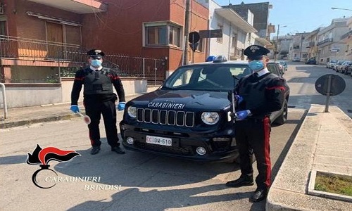 A Pezze di Greco di Fasano i Carabinieri della locale Stazione, a conclusione degli accertamenti, hanno arrestato per evasione un 43 enne del luogo.