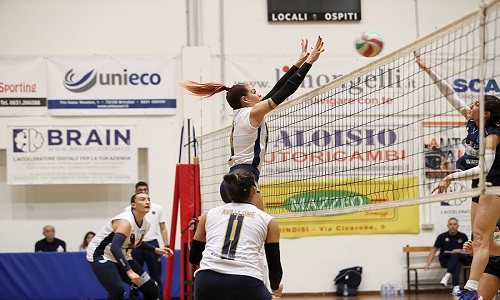 Aurora Volley Brindisi prosegue come un treno 