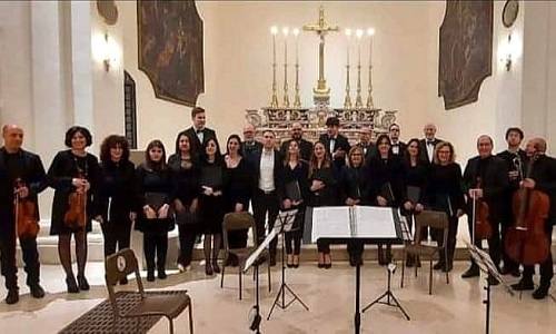 Natale a Mesagne, i due concerti del coro polifonico “Sincopatici”