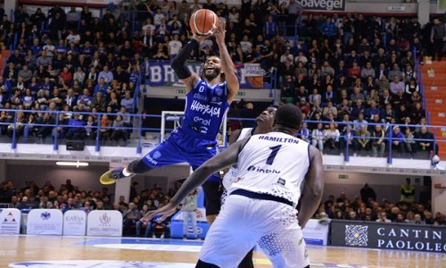 Happy casa vince contro Brescia e conferma il suo stato di grazia.72-65