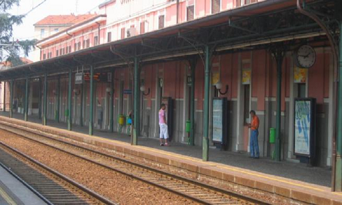 Brindisino arrestato a Milano: è accusato di aver abusato di una 16enne fuori dalla stazione