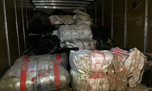 Gdf scopre maxi carico di marijuana su un camion dei traslochi: due arresti