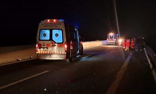 Mesagne: incidente mortale ieri sera tra tre auto. A perdere la vita una 48enne barese