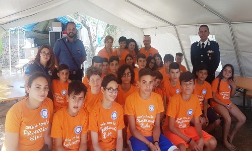 Erchie: cultura della legalità, i Carabinieri incontrano i ragazzi del “campo scuola estivo” della Protezione Civile.