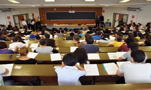I sindacati scuola sui ritardi per i servizi scolastici 
