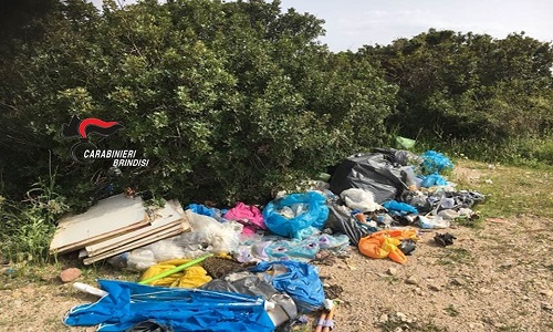 Brindisi: attività di contrasto al fenomeno dell’abbandono incontrollato dei rifiuti. Denunciate 2 persone per attività di gestione dei rifiuti non autorizzata.