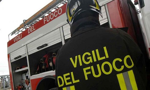 Brindisi: vigili del fuoco salvano un gregge di pecore intrappolate nel fango