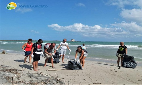 Torre Guaceto, cittadini al fianco del Consorzio per la pulizia della Riserva