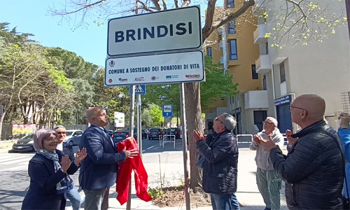  “Brindisi – Comune a sostegno dei donatori di vita". 