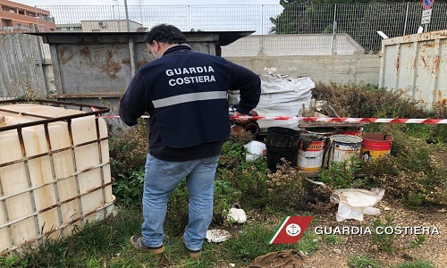 Attività di gestione di rifiuti non autorizzata: sequestri in due cantieri brindisini.