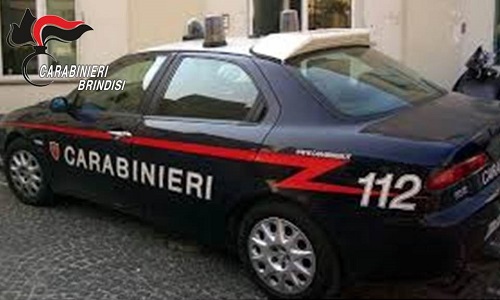 Francavilla Fontana: Tentano di truffare un anziano qualificandosi come carabinieri, denunciati.