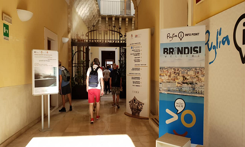 Domani l’apertura della Biblioteca Teste fiorite a Palazzo Nervegna