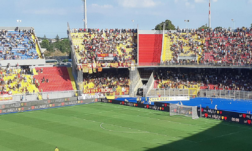 Ultras del Lecce assaltano taxi di tifosi romanisti: arrestato 22enne di Erchie