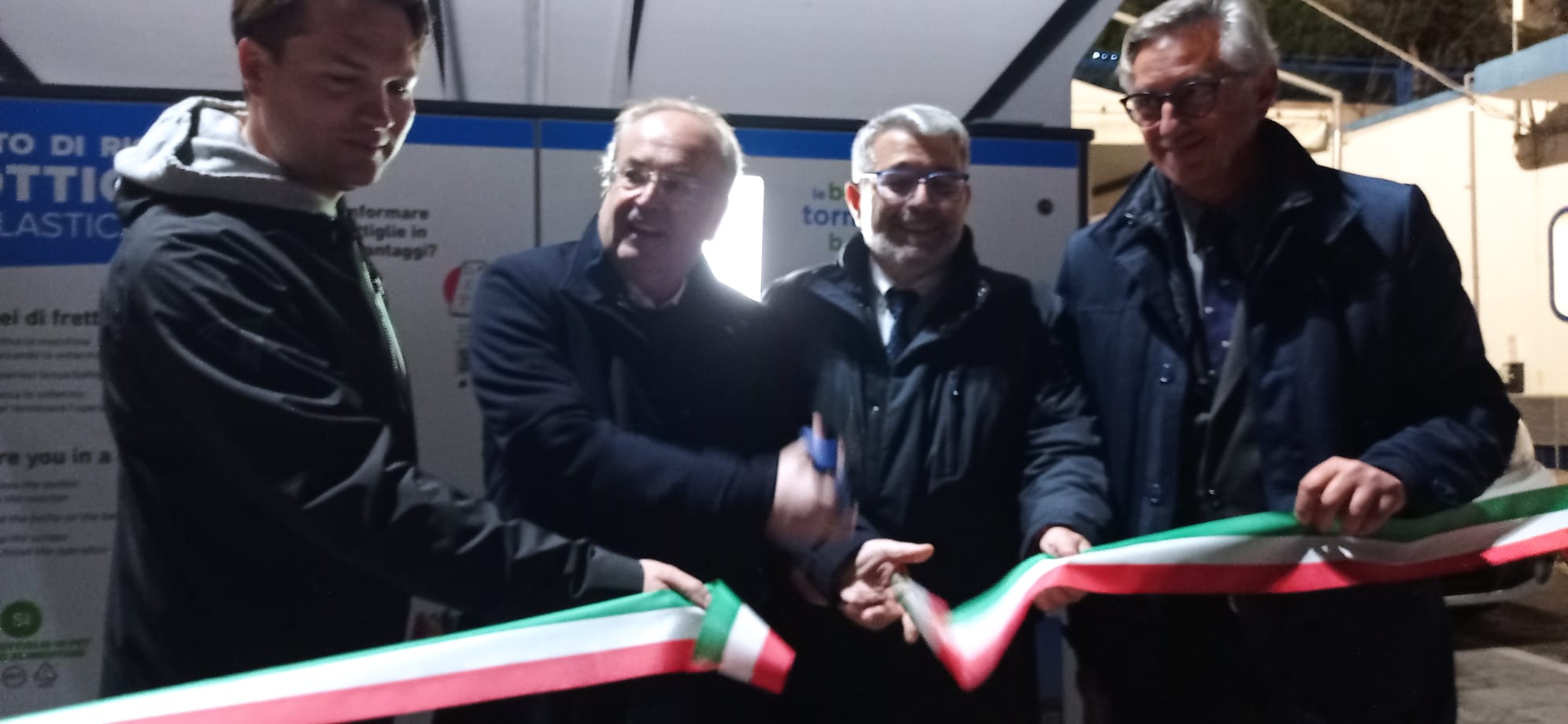 Inaugurato il primo ecocompattatore della città di Brindisi  presso la Lega navale