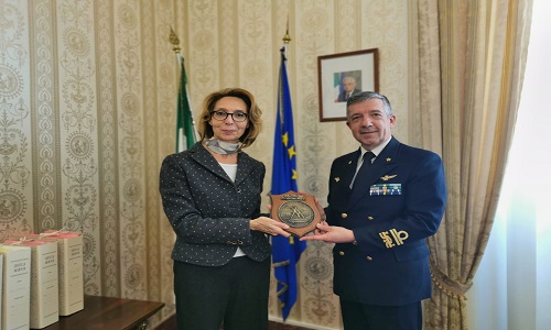 Visita in Prefettura del Comandante Interregionale Marittimo Sud, Ammiraglio di Divisione Flavio Biaggi