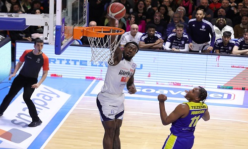 L'Happy casa dopo il tris serve il poker.Annullato il Verona 102-68