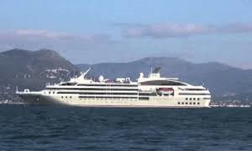 Autority Bari e Brindisi due porti e due territori  uniti da una sola offerta turistica.La Lyrial sbarca a Bari ma riparte da Brindisi 