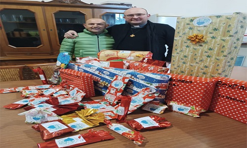 Doni per l’epifania dedicati ai bimbi bisognosi raggiunti tramite Don Mimmo Roma
