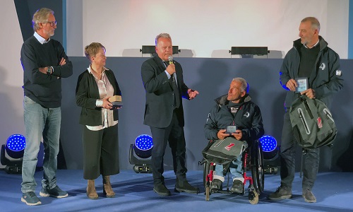 La Lega Navale Italiana di Brindisi premiata dalla FIV per l’attività nell’ambito del parasailing   