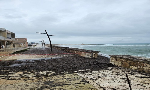 Caroli mareggiate in pericolo la costa 
